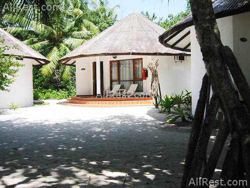 Validhu Island Resort 2